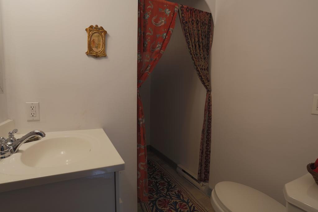 Meems Elliston B&B ภายนอก รูปภาพ