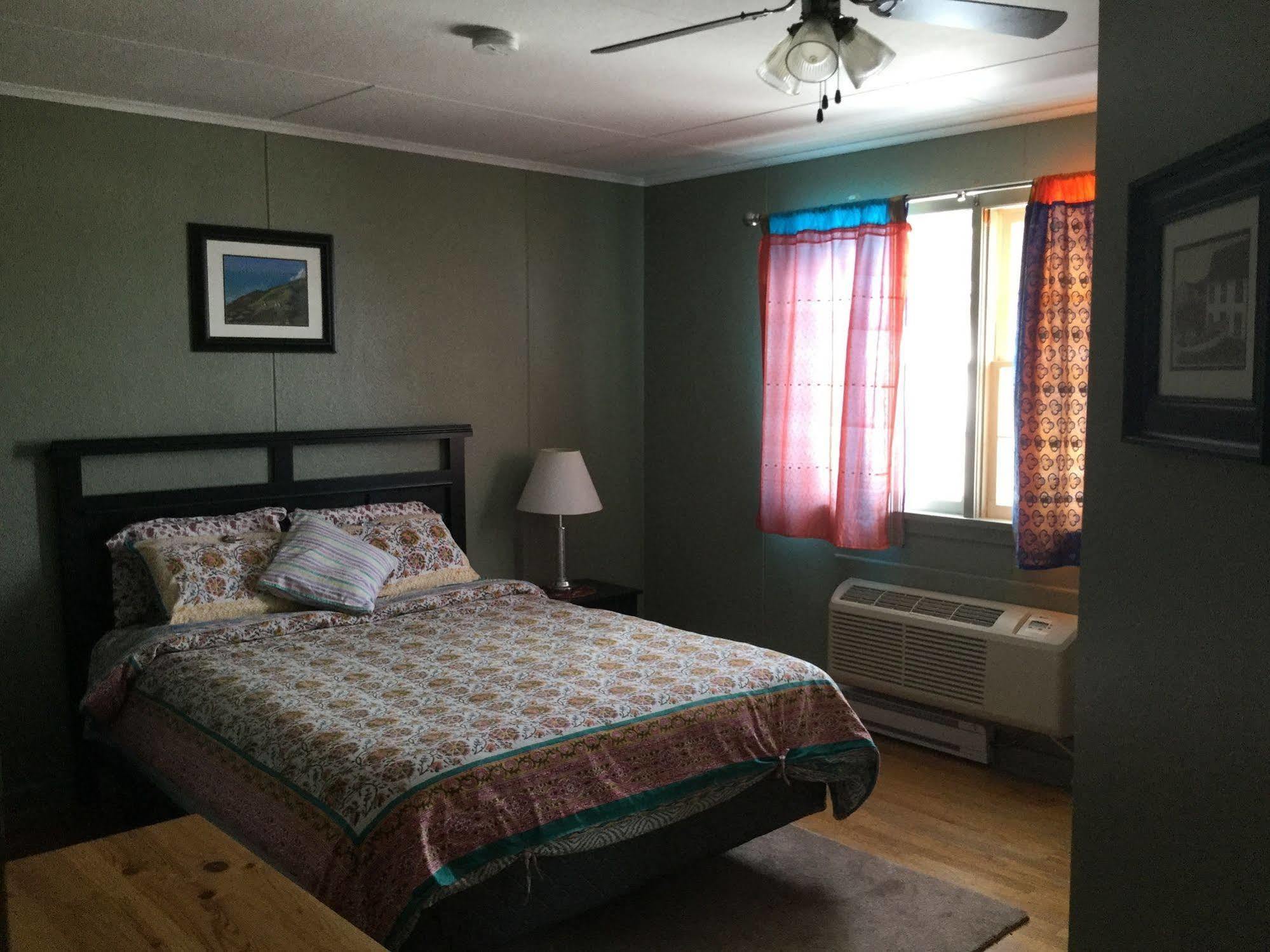 Meems Elliston B&B ภายนอก รูปภาพ