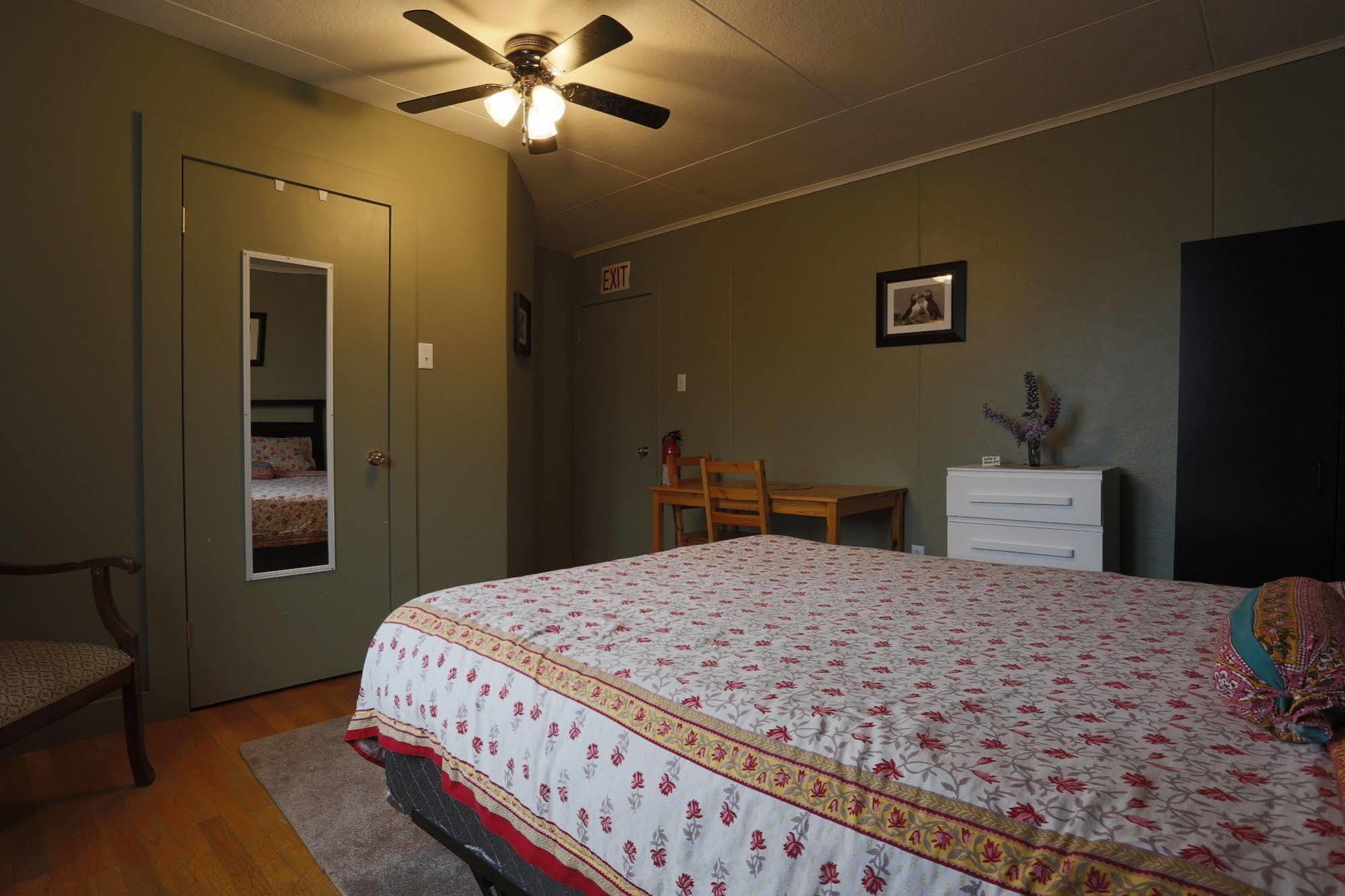 Meems Elliston B&B ภายนอก รูปภาพ
